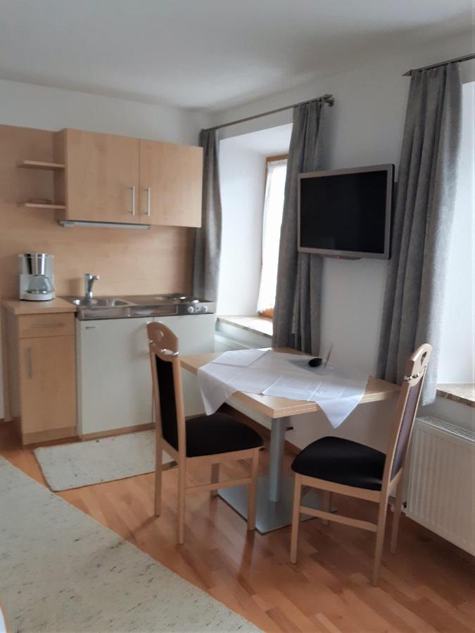 Ferienwohnung Gästehaus Hosp Obsteig Exterior foto